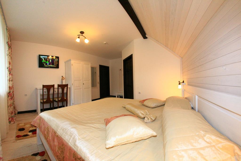 Pensiunea Casa Elvira Vama  Extérieur photo
