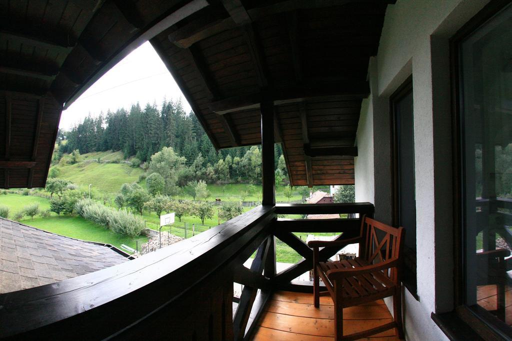 Pensiunea Casa Elvira Vama  Extérieur photo